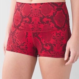 Boogie shorts roll down NWT